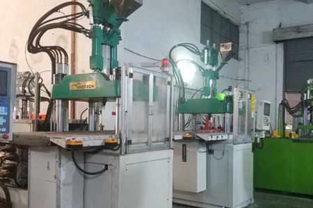 立式高速注塑機(jī)如何控制溫度？掌握這四點！