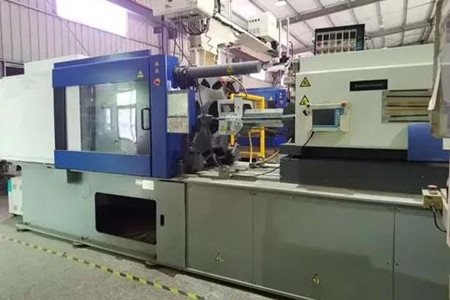 大型二板注塑機(jī)導(dǎo)軌腐蝕了如何修復(fù)？