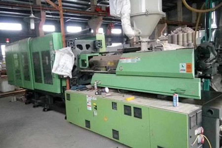 PET瓶胚快速注塑機(jī)的選擇要點(diǎn)，由廠家為您解惑！