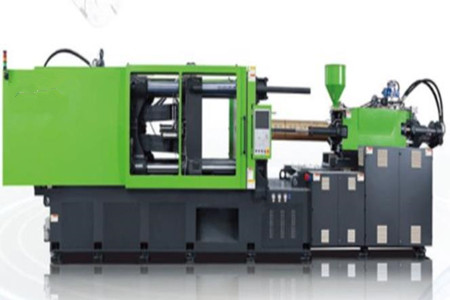 大型二板注塑機(jī)應(yīng)該如何正確使用？